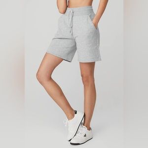 Alo High-Waist Easy Sweat Short